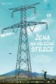 Žena na válečné stezce / Kona fer í stríð